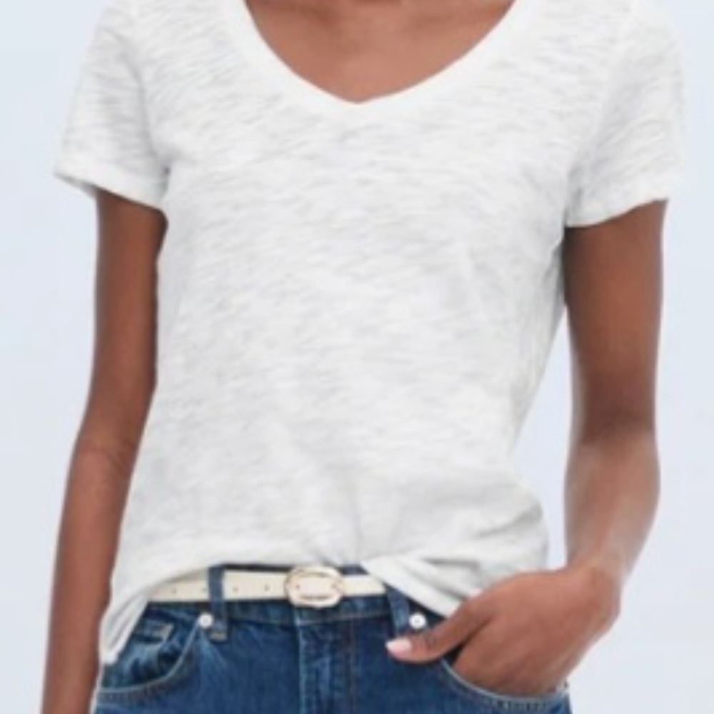 ATM Anthony Thomas Melillo Light Gray V-Neck Tee